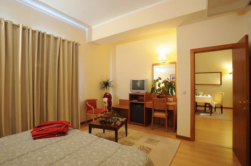 Hotel Monte Rio Aguieira Almaça Buitenkant foto
